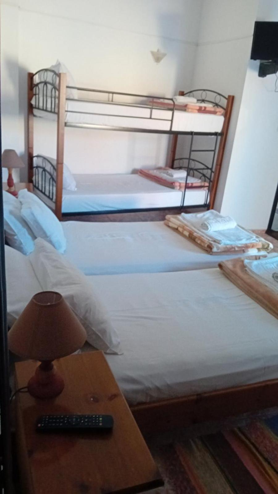 Kostas Studios Apartments - Ενοικιαζόμενα Δωμάτια Με Κουζινάκι Myrina Eksteriør billede